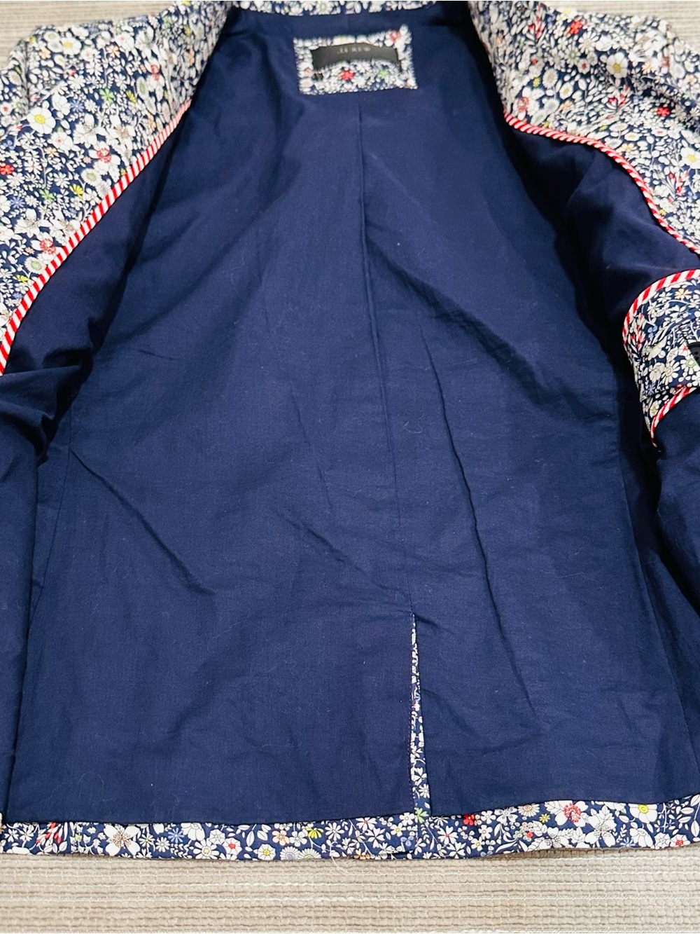 J.Crew Liberty of London Schoolboy Blazer Jacket Floral Cotton Gold Button Sz 6 - Picture 5 of 8